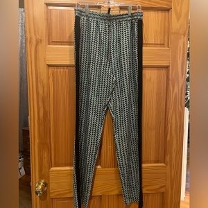 Bcbg MAXAZRIA printed pants